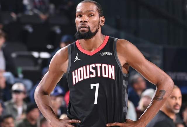 九游体育-申京找回高效打法，轰33+9+6 火箭1号位送14助攻 只差投篮成核心